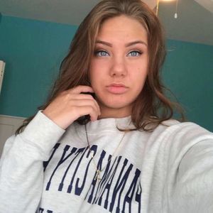 Meet your Posher, Mackenzie